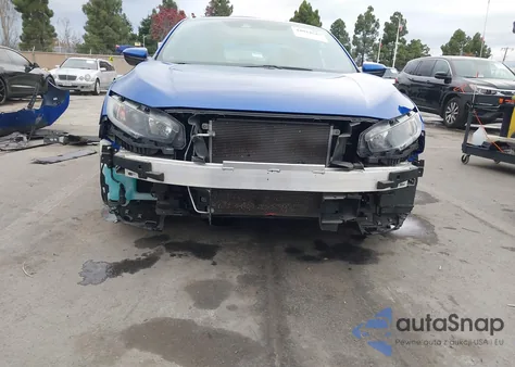 2020 Honda Civic Sport z USA, uszkodzony, nr VIN 2HGFC4B85LH305104